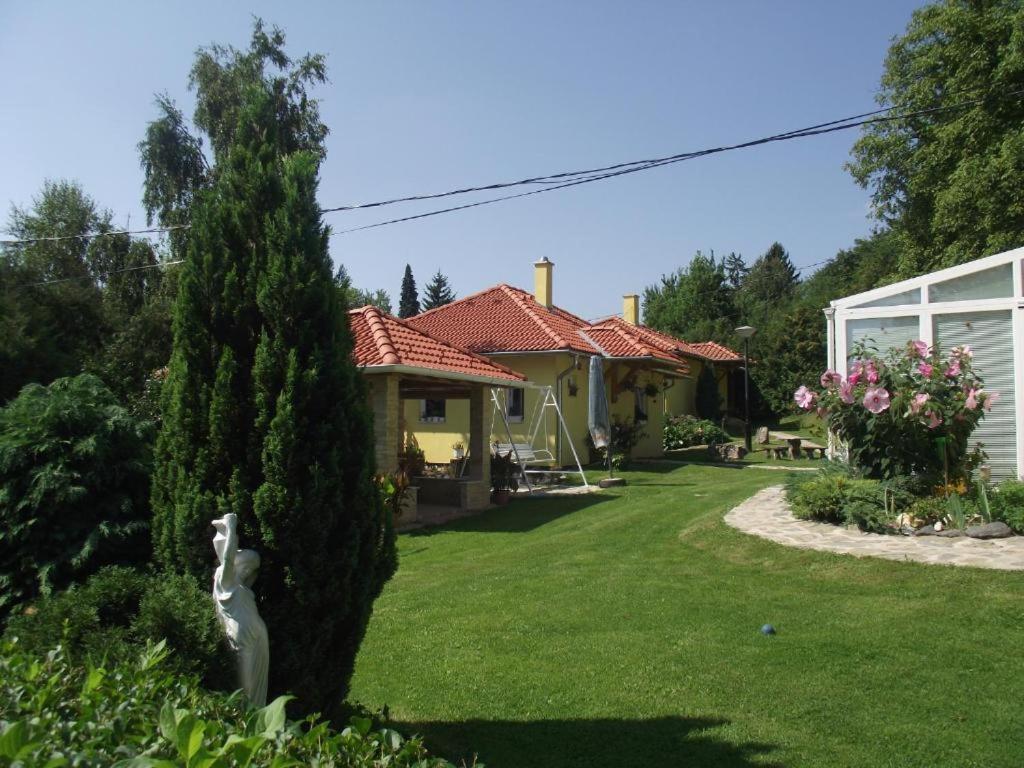 Kasper Vendeghaz Hotel Koszeg Luaran gambar